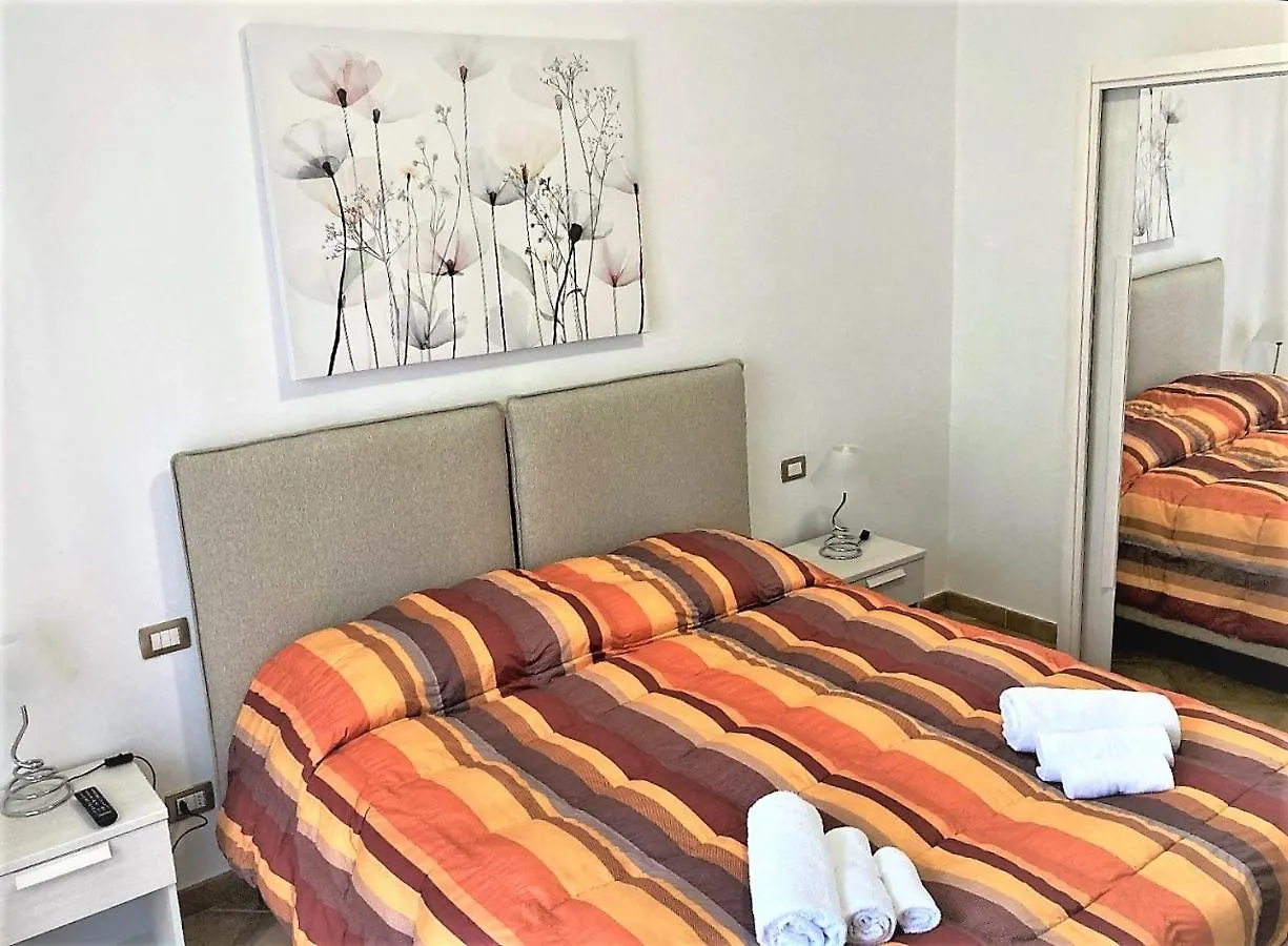 Casa Rosada Alghero 0*,  Italy